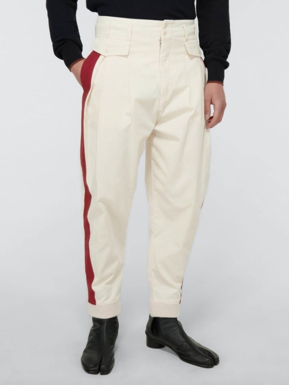 MAISON MARGIELA S/S 2021 White Cotton Red Side Strip Pants